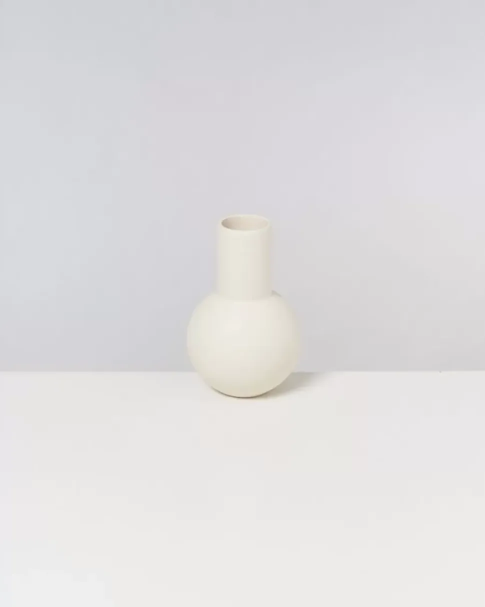 Bola Vase M Sand